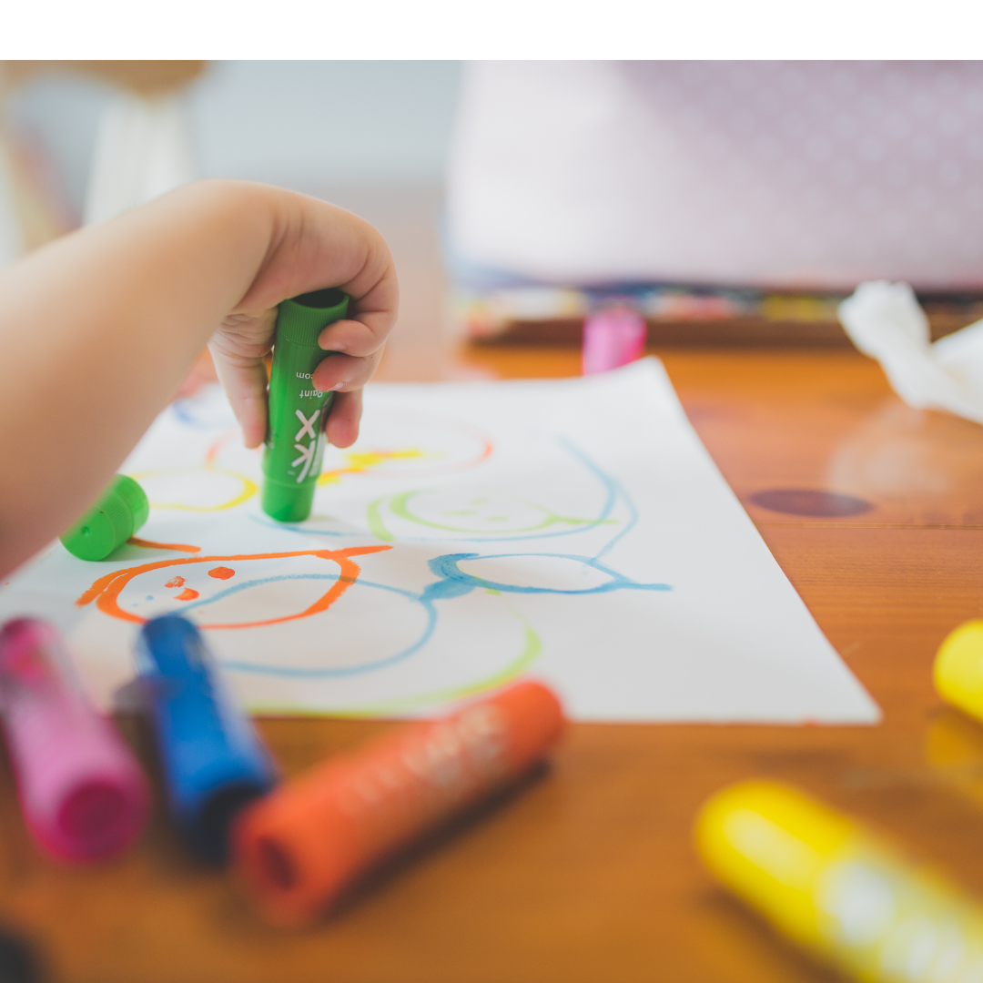 Cours peinture enfants Léon'arts